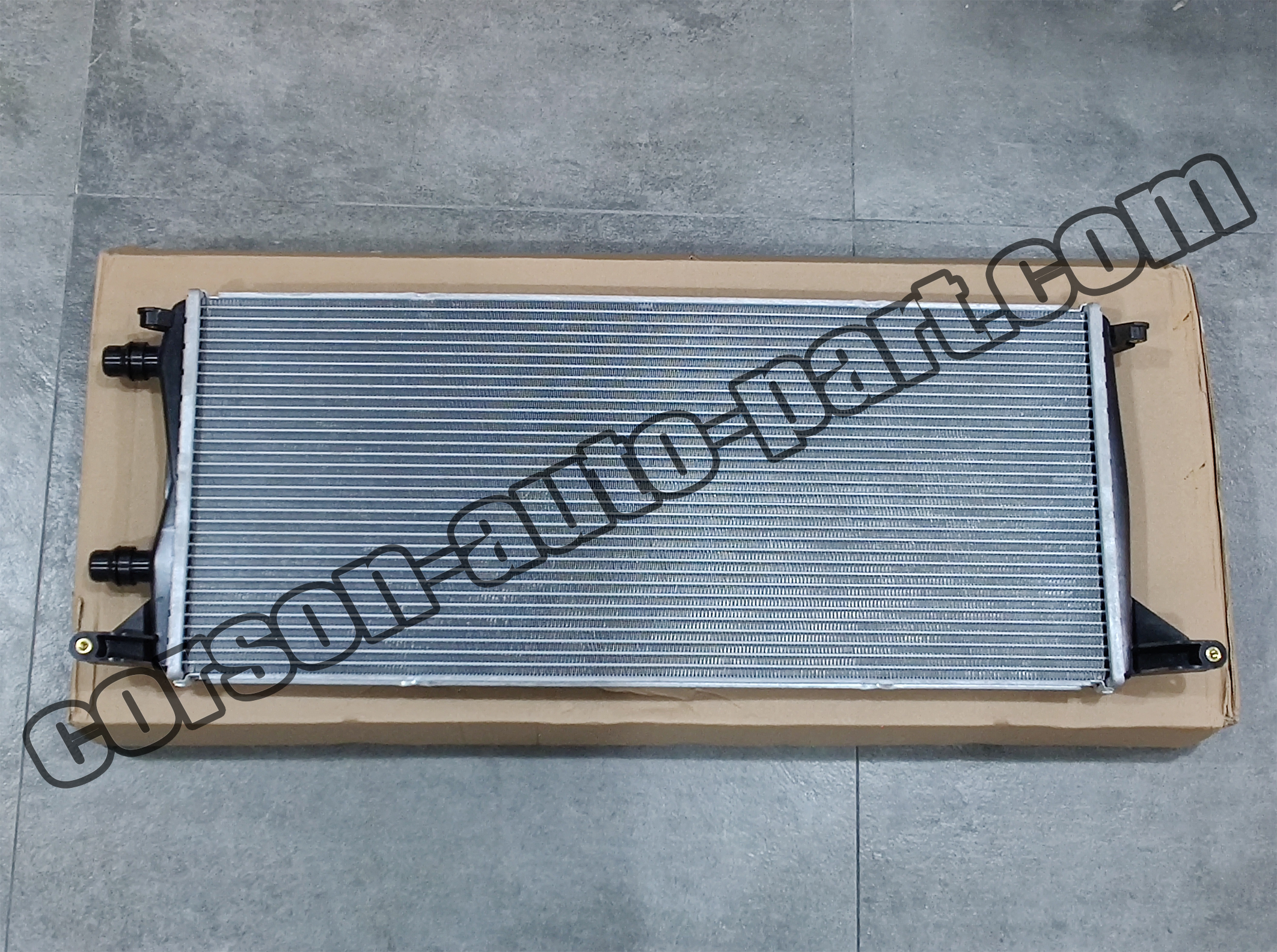 Mercedes-Benz A0995001403 Radiator