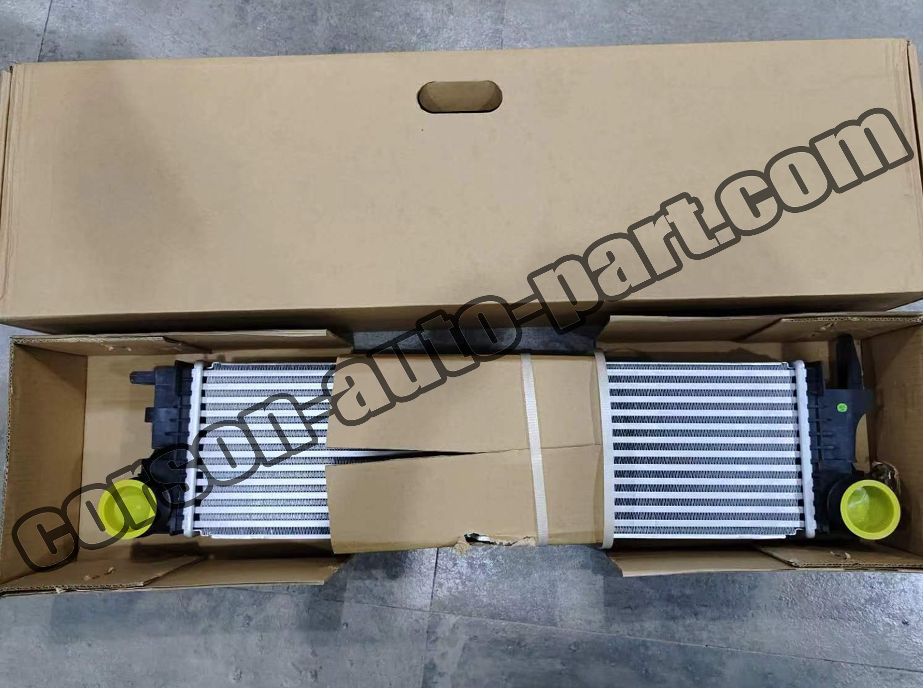 Mercedes-Benz A4475011301 Intercooler A4475010301