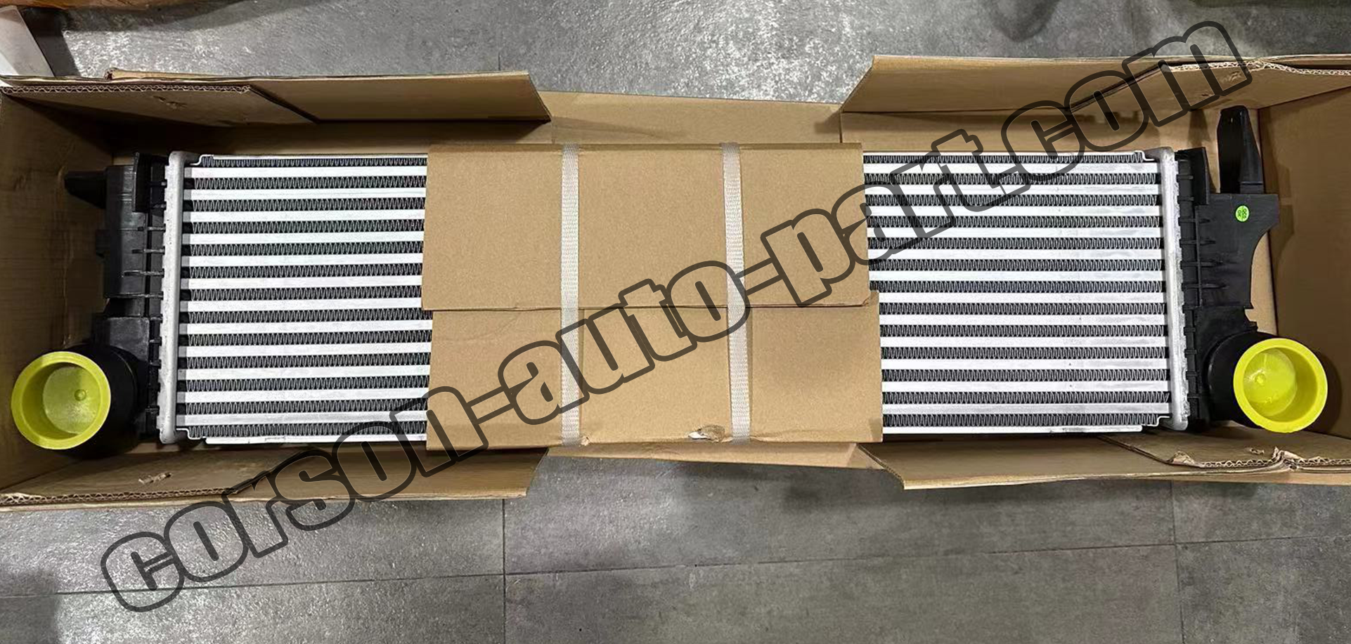 Mercedes-Benz A4475011301 Intercooler A4475010301