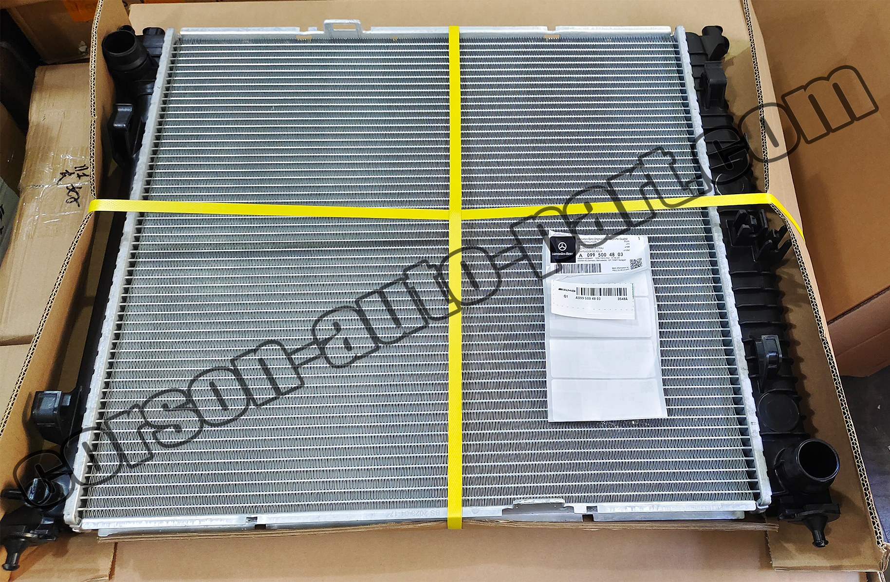 Mercedes-Benz A0995004803 Radiator