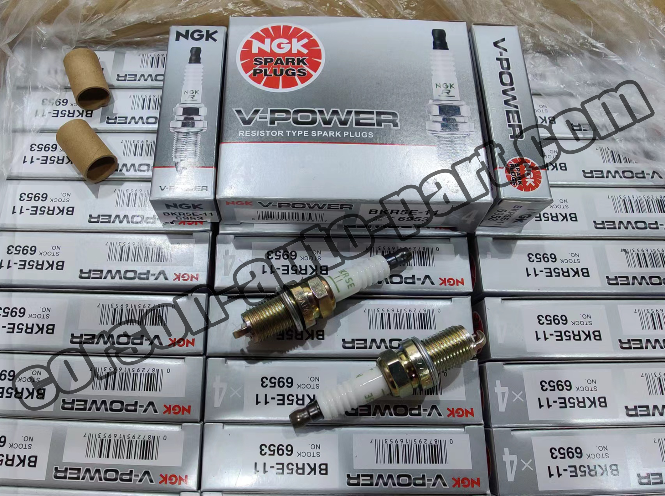 NGK (6953) BKR5E-11 V-Power Spark Plug