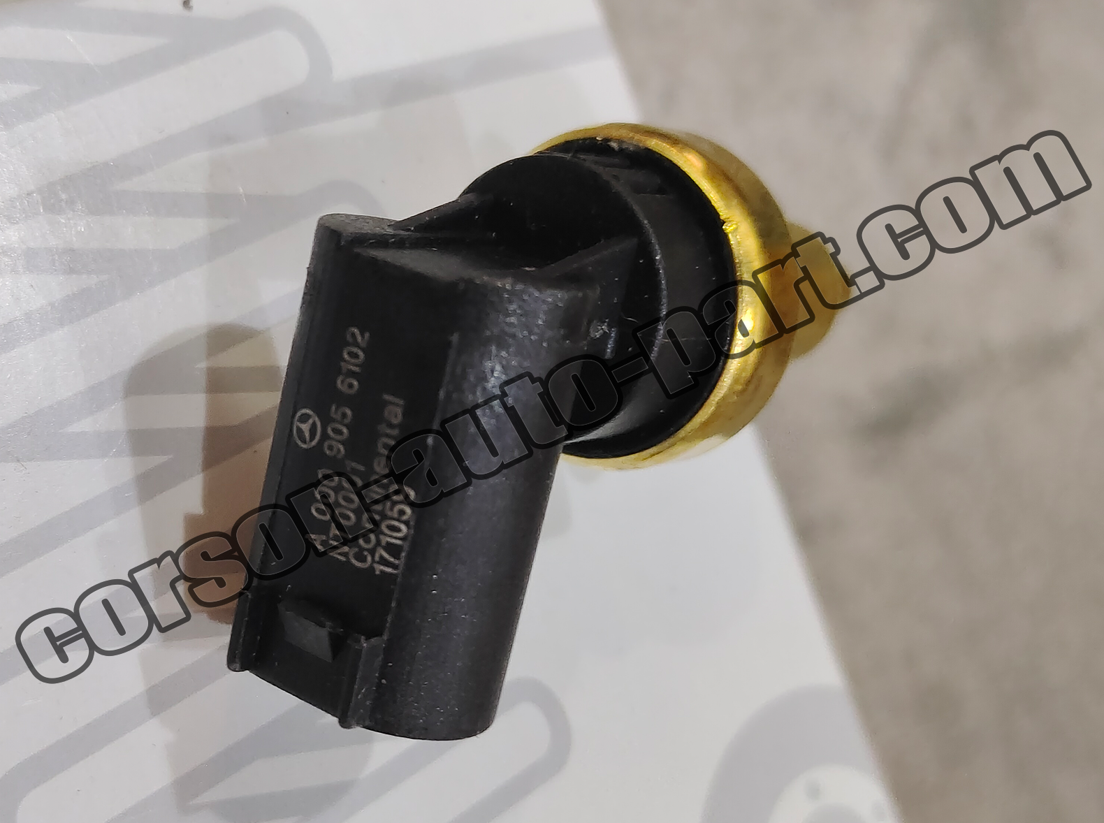 Mercedes-Benz A0009056102 Sensor A0009050600 A0041539728