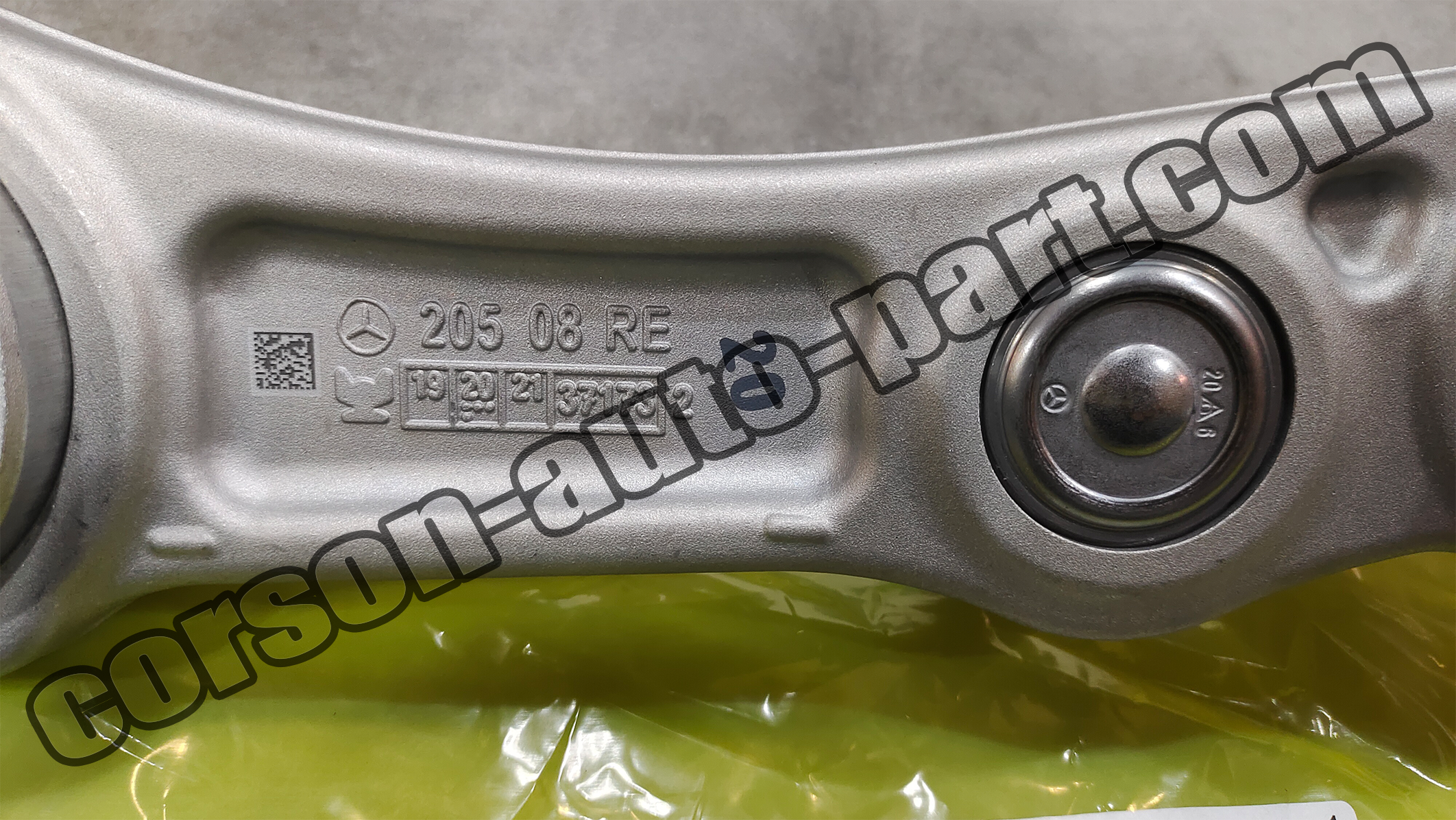 Mercedes-Benz A2053306001 Front Right Spring Link A2053306201 A2053230068