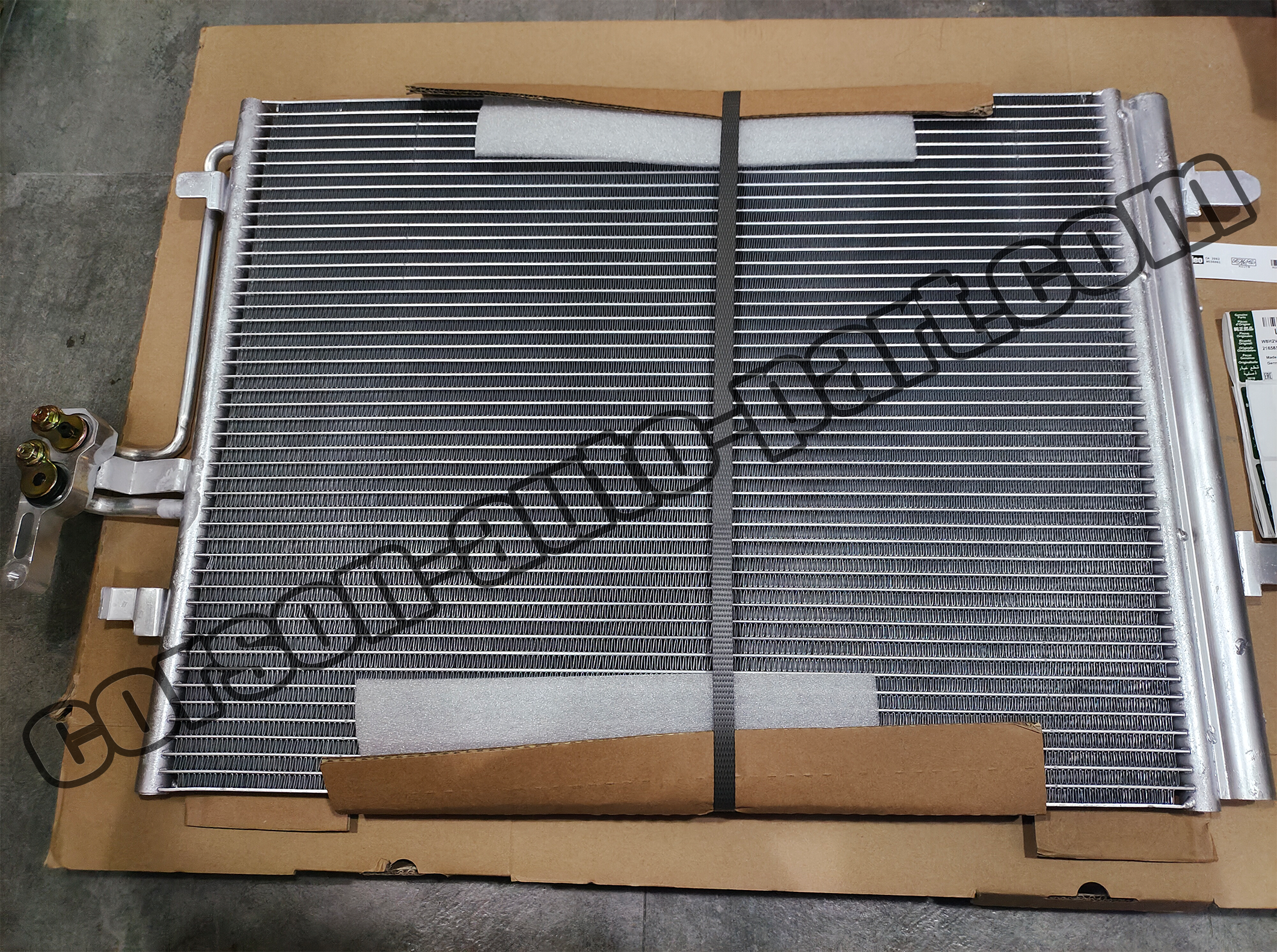 Land Rover LR023921 Condenser LR000566