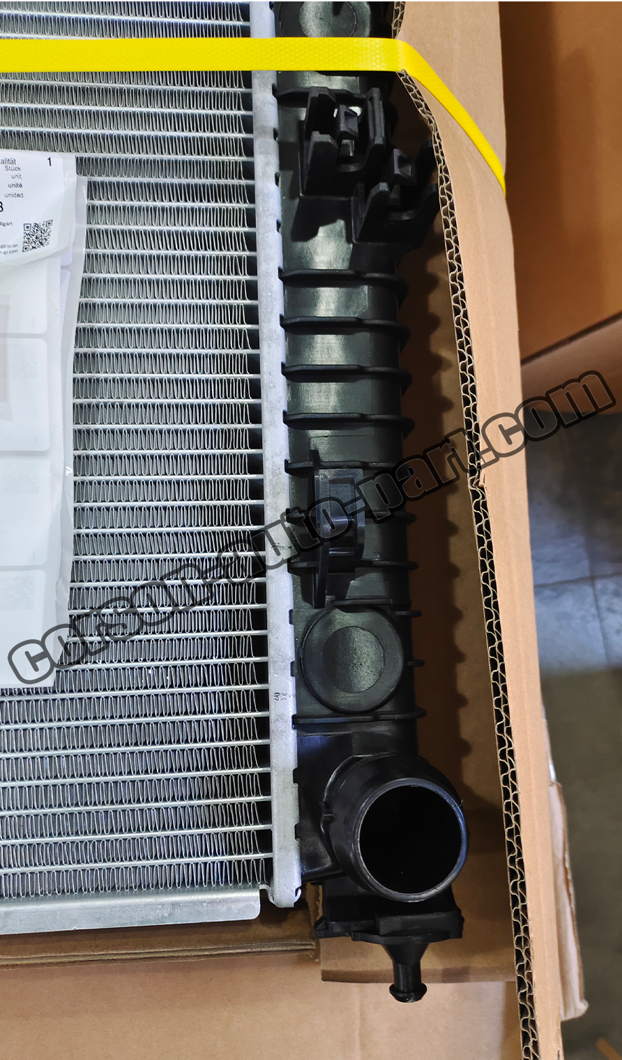 Mercedes-Benz A0995004803 Radiator