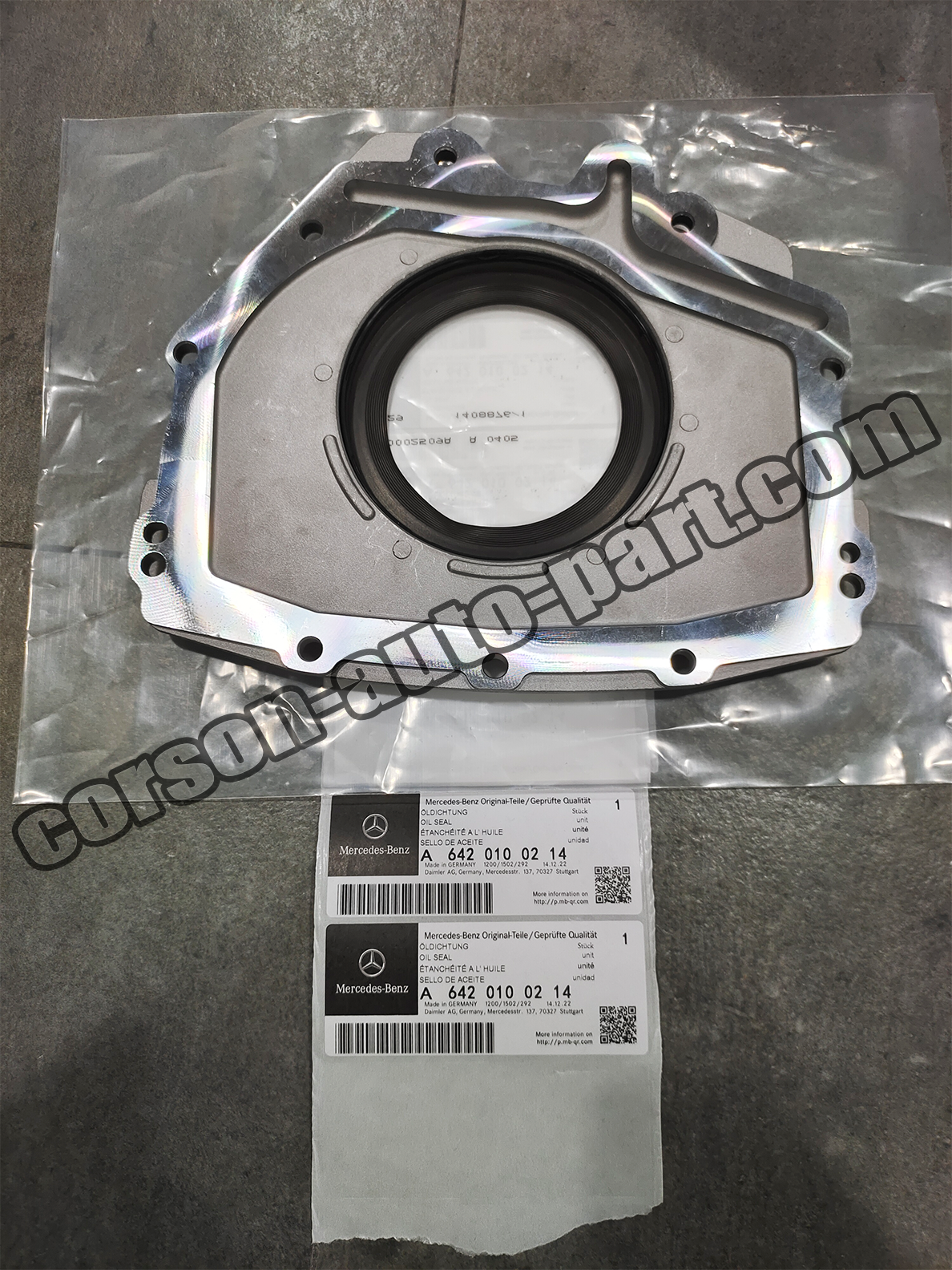 Mercedes-Benz A6420100214 Shaft seal A6420100714