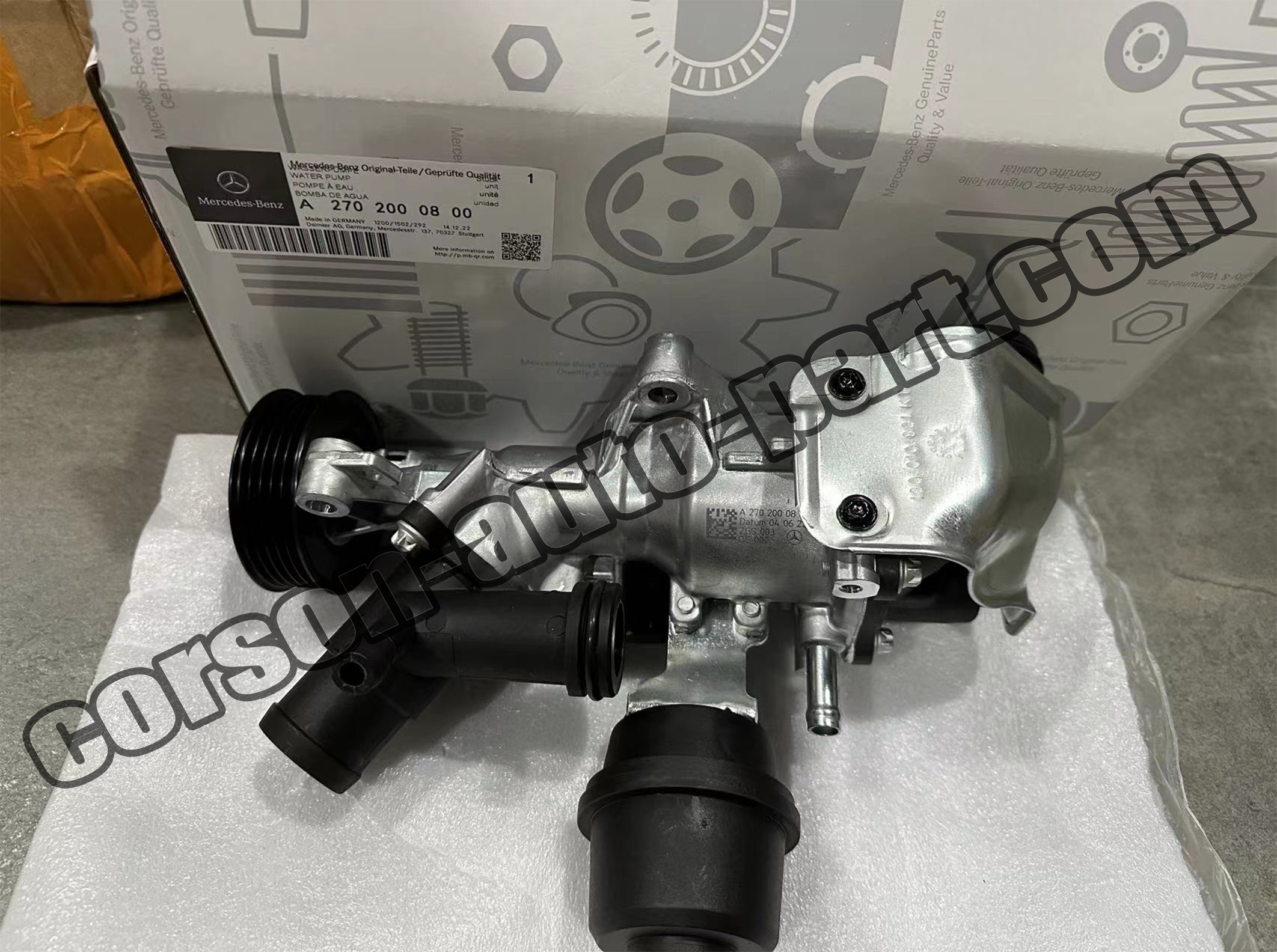 Mercedes-Benz A2702000800 Water pump A2702000601 A2702000401