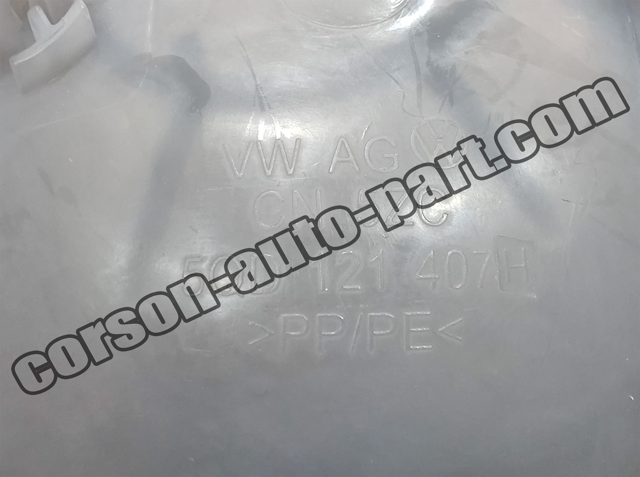 VOLKSWAGEN 5Q0121407M Engine Coolant Reservoir 5Q0121407A 5Q0121407S