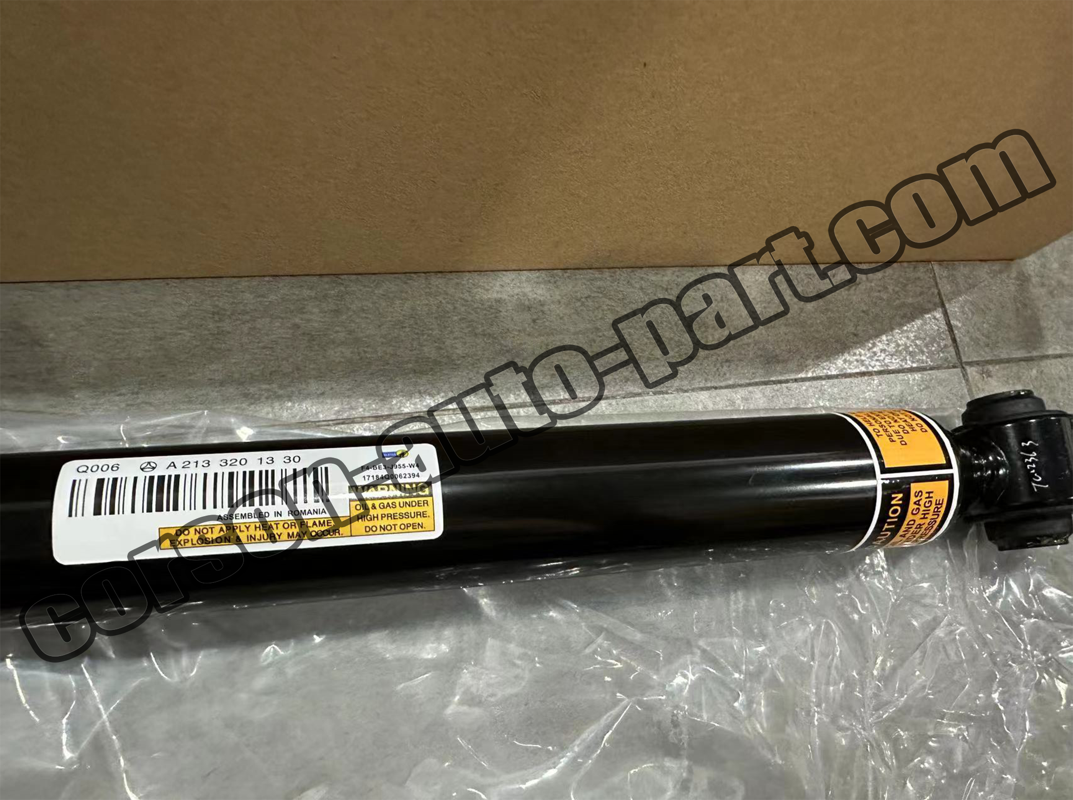 Mercedes-Benz A2133201330 Shock absorber(rear) A2133200830 A2133201030 A2133201530