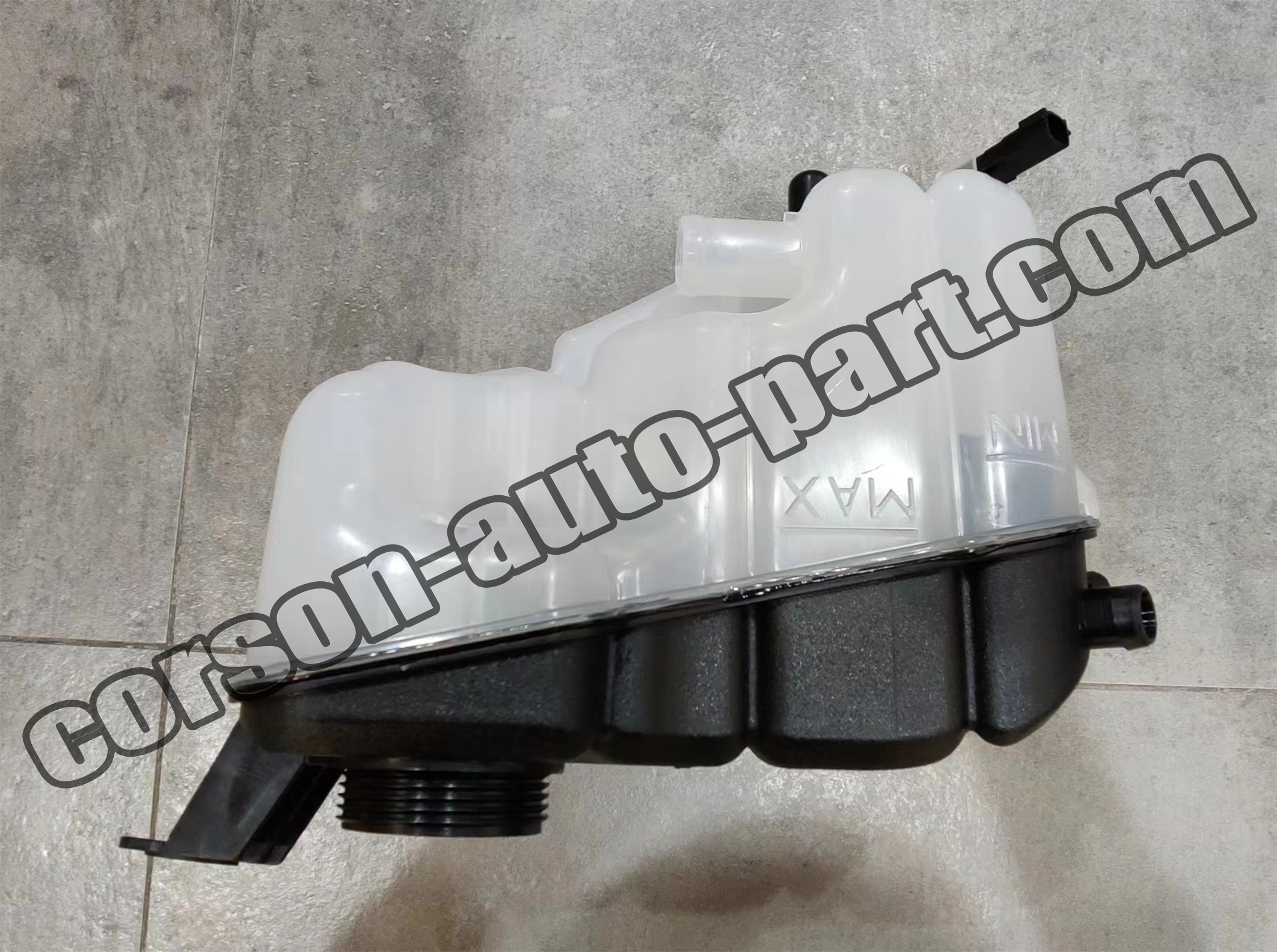 Land Rover LR004080  Radiator Expansion Tank Radiator LR002627