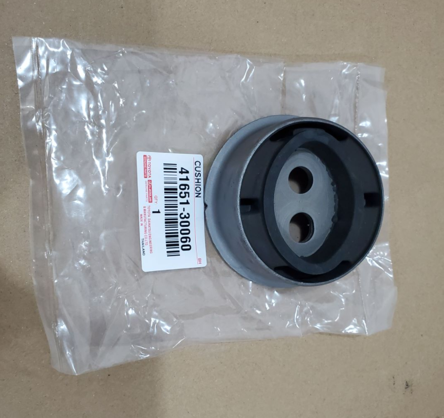 Lexus 41651-30060Cushion, Rear Differential Mount, NO.1