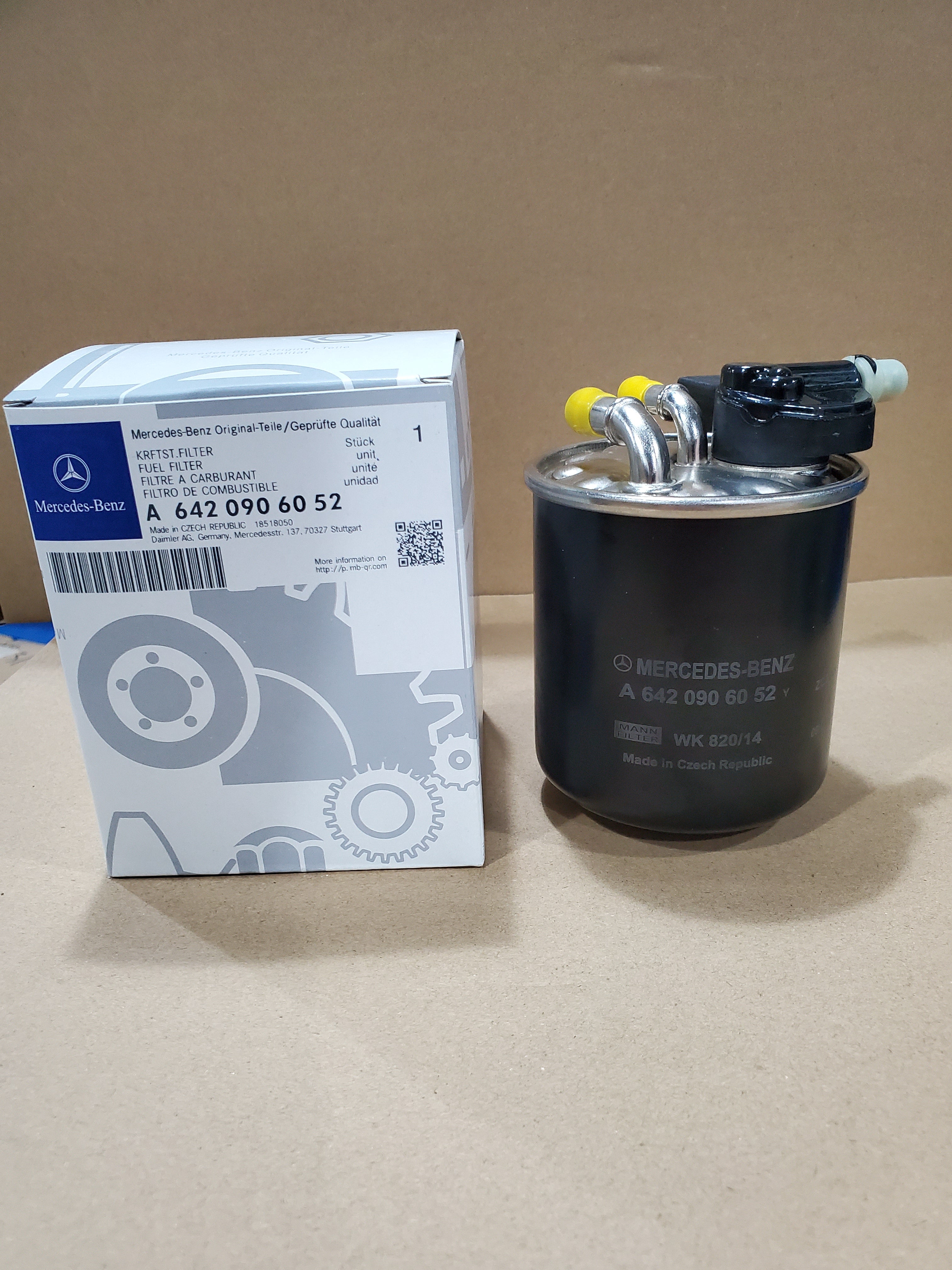 Genuine Mercedes-Benz A6420906052 Fuel Filter