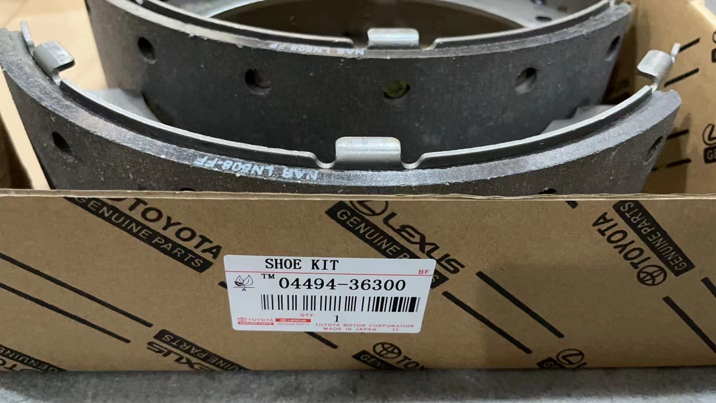 BRAKE SHOES OEM 04494-36300