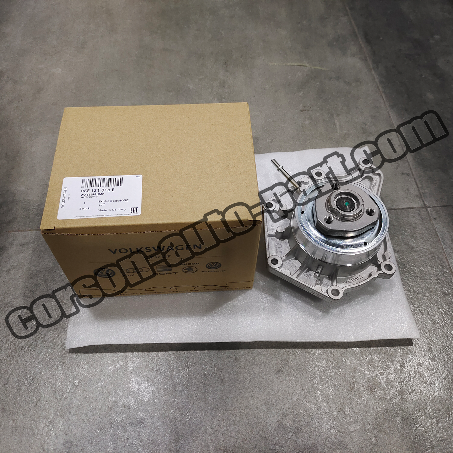 AUDI VOLKSWAGEN 06E121018E Water Pump 06E121016D 06E121016R