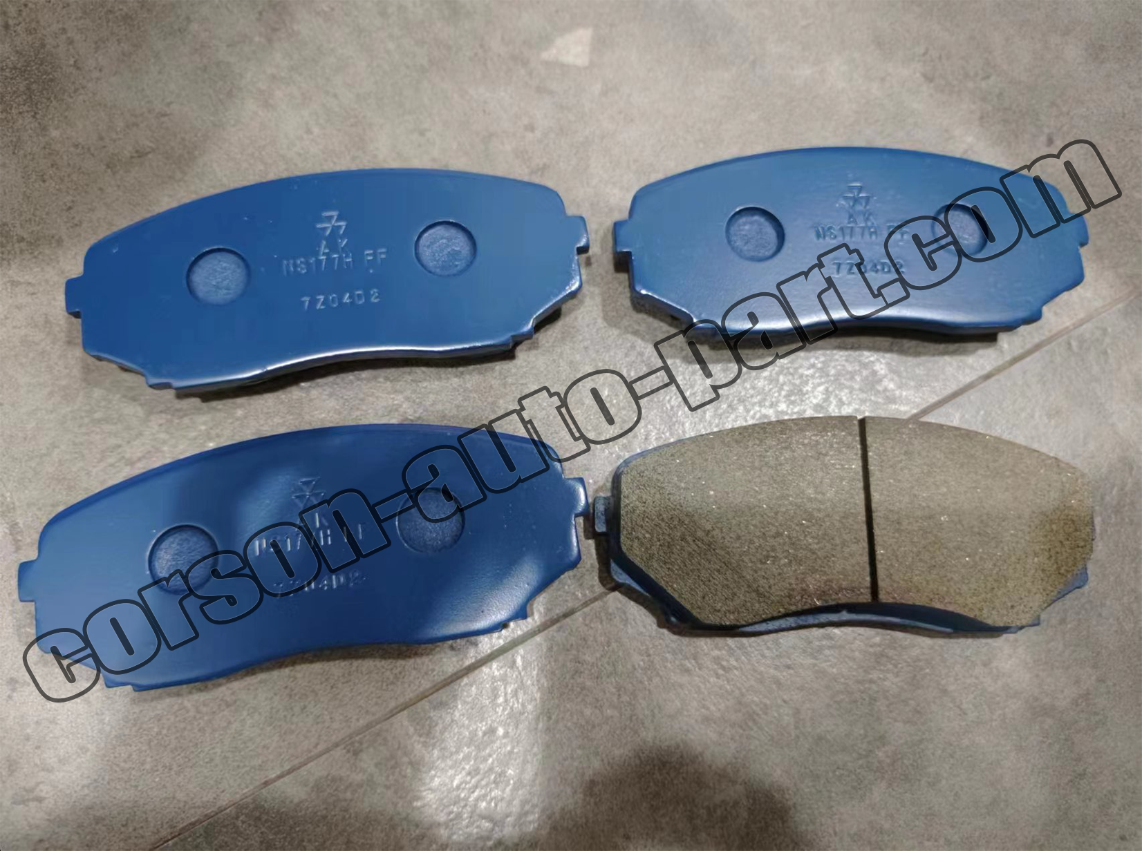 Mitsubishi 4605B541 Disc Brake Pad Set