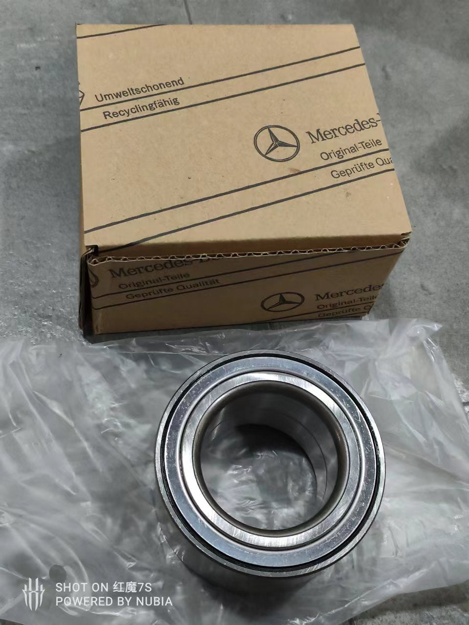 Auto Part Front Wheel Bearing for Mercedes 1649810406