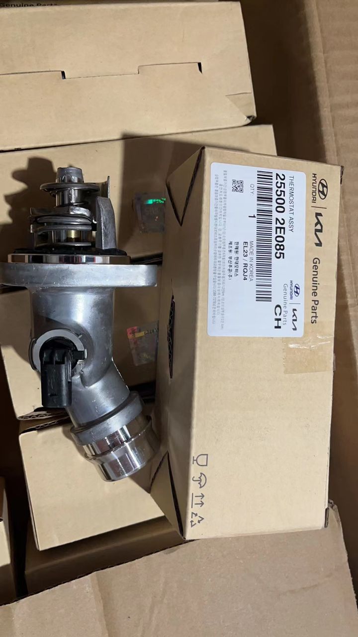 25500-2E085 Auto thermostat housing assembly aluminum material parts