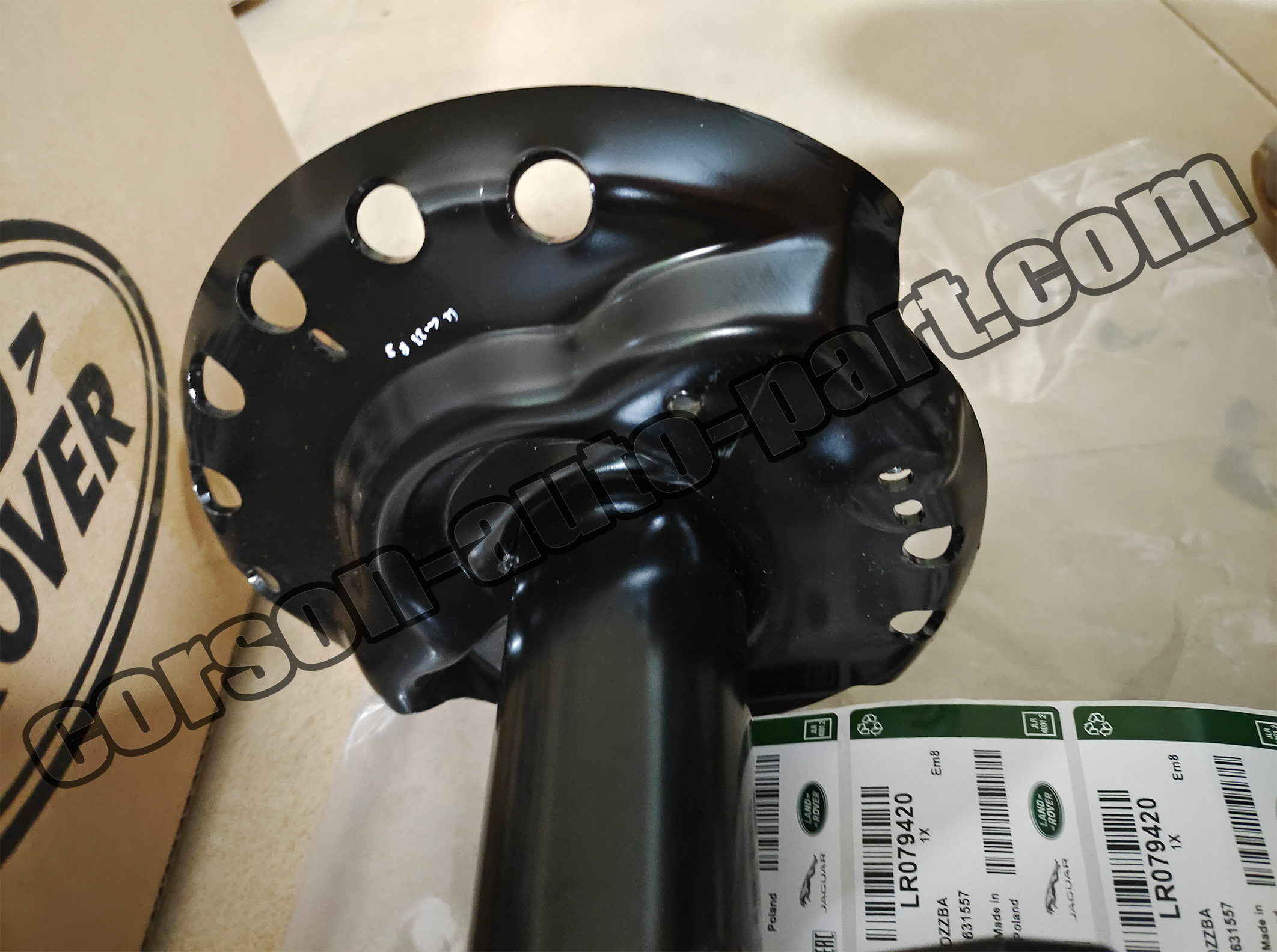 Land Rover LR079420  Shock Absorber(left.rear) LR024440 LR044682