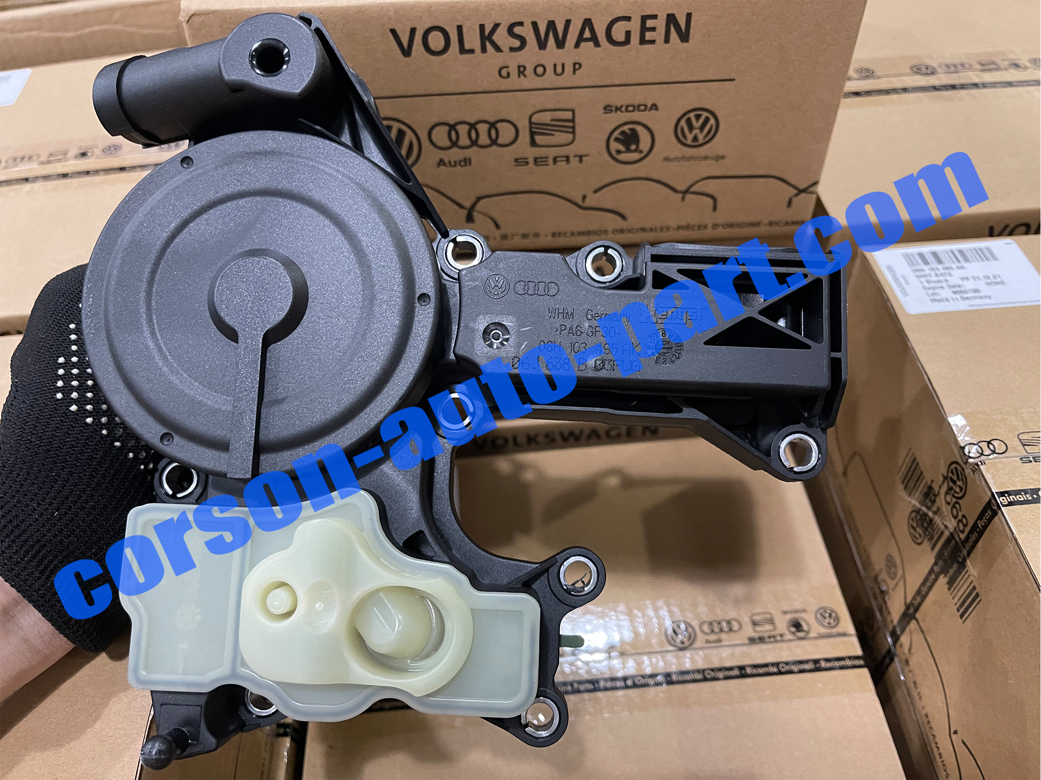 Engine Crankcase Vent Valve. Oil deflector. SEPARATOR 06H103495AK   06H103495J