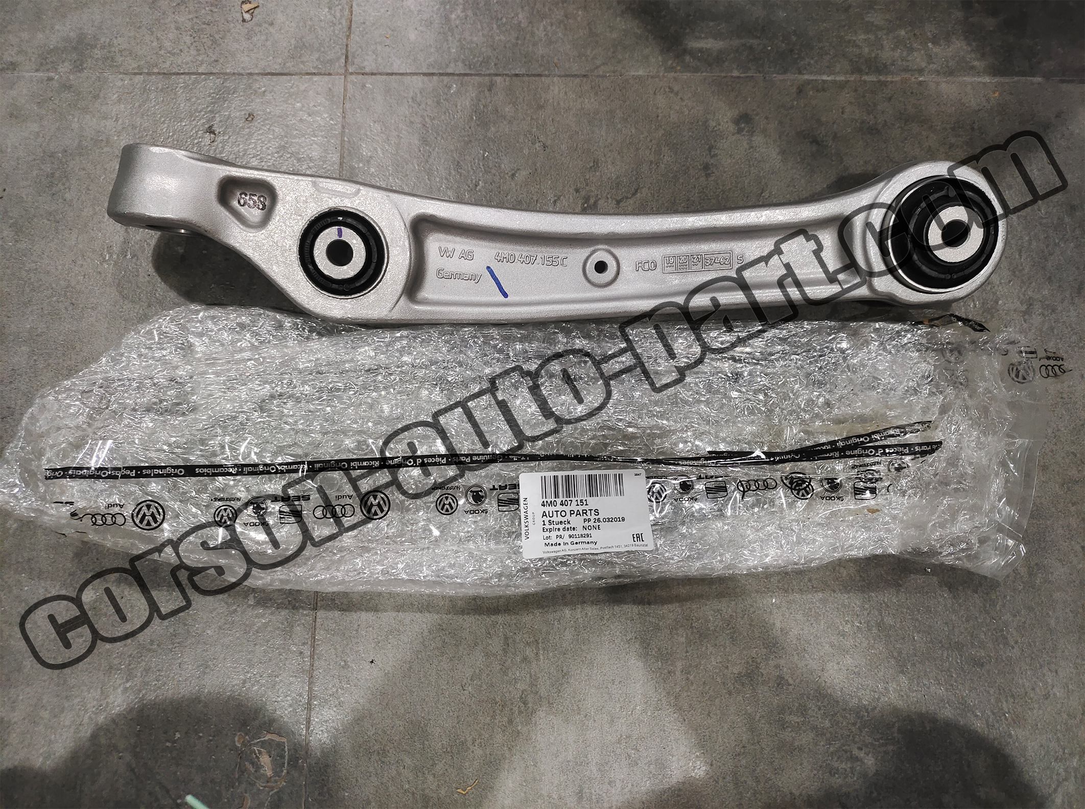 AUDI 4M0407151 Left Front Suspension Control Arm