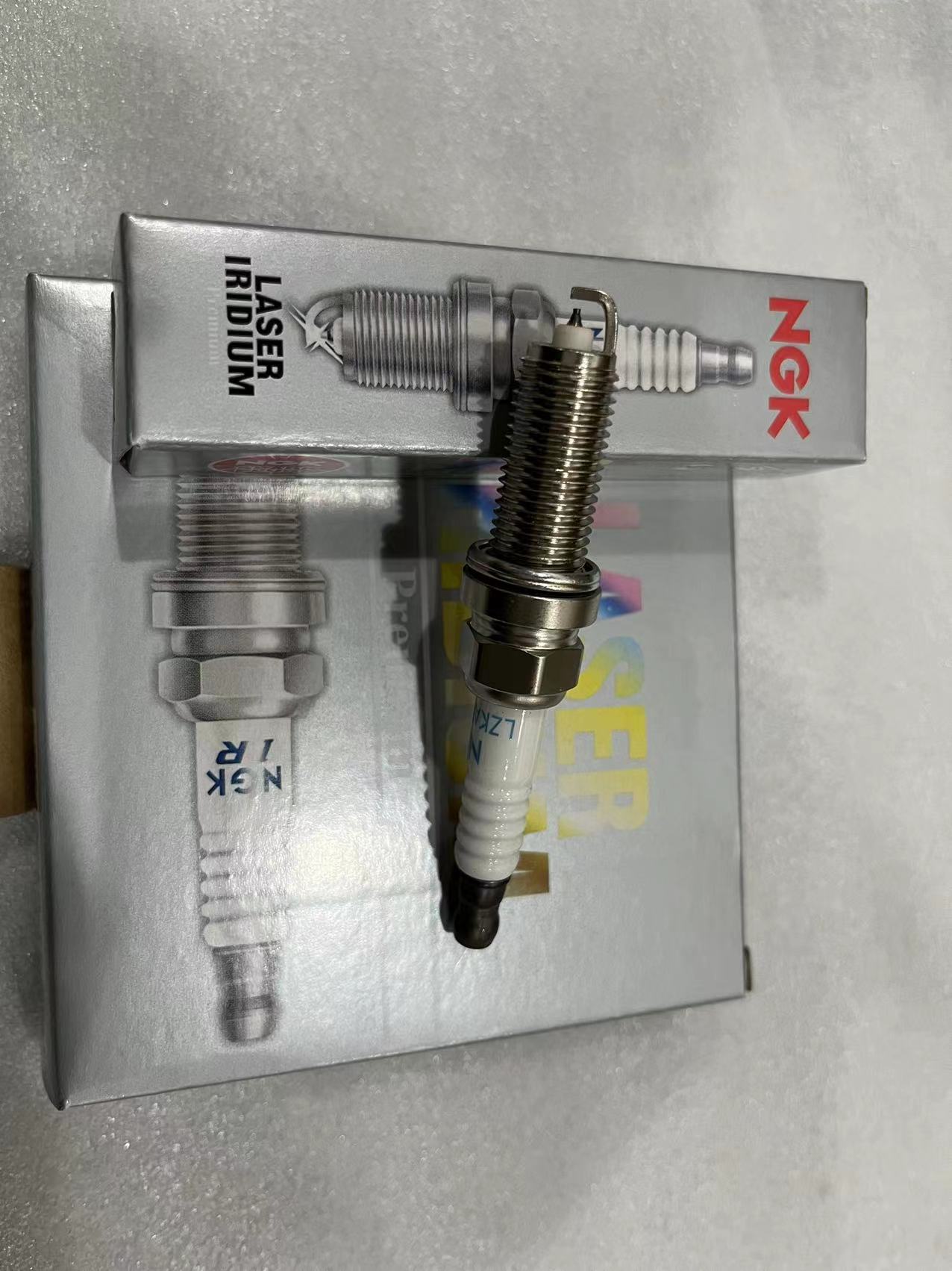 Spark Plug oem LZKAR6AP-11