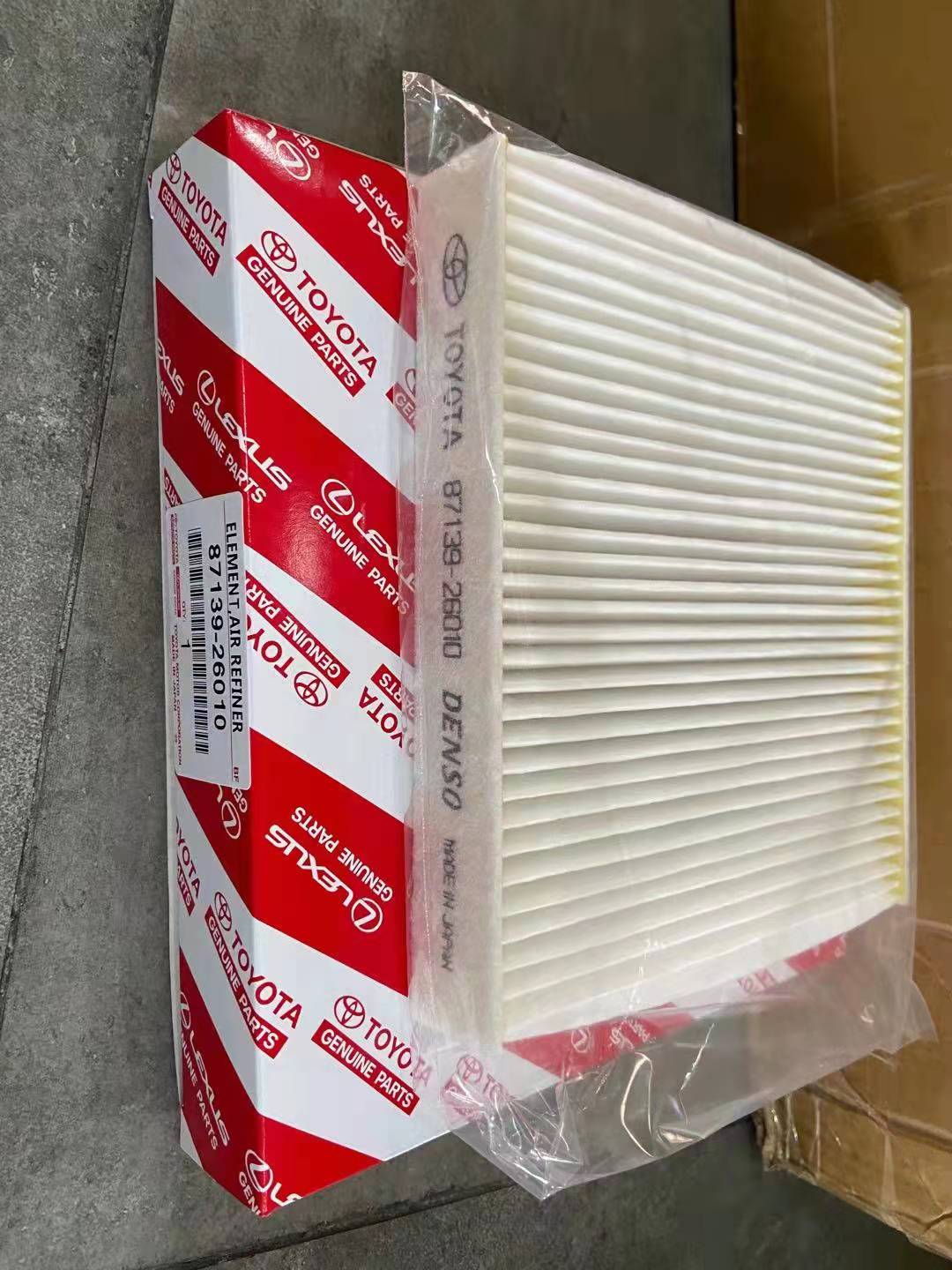 Toyota 87139-26010Clean Air Filter