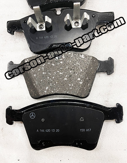 MERCEDES-BENZ GL-CLASS X164 Front Brake Pad Set A1644202520 NEW GENUINE