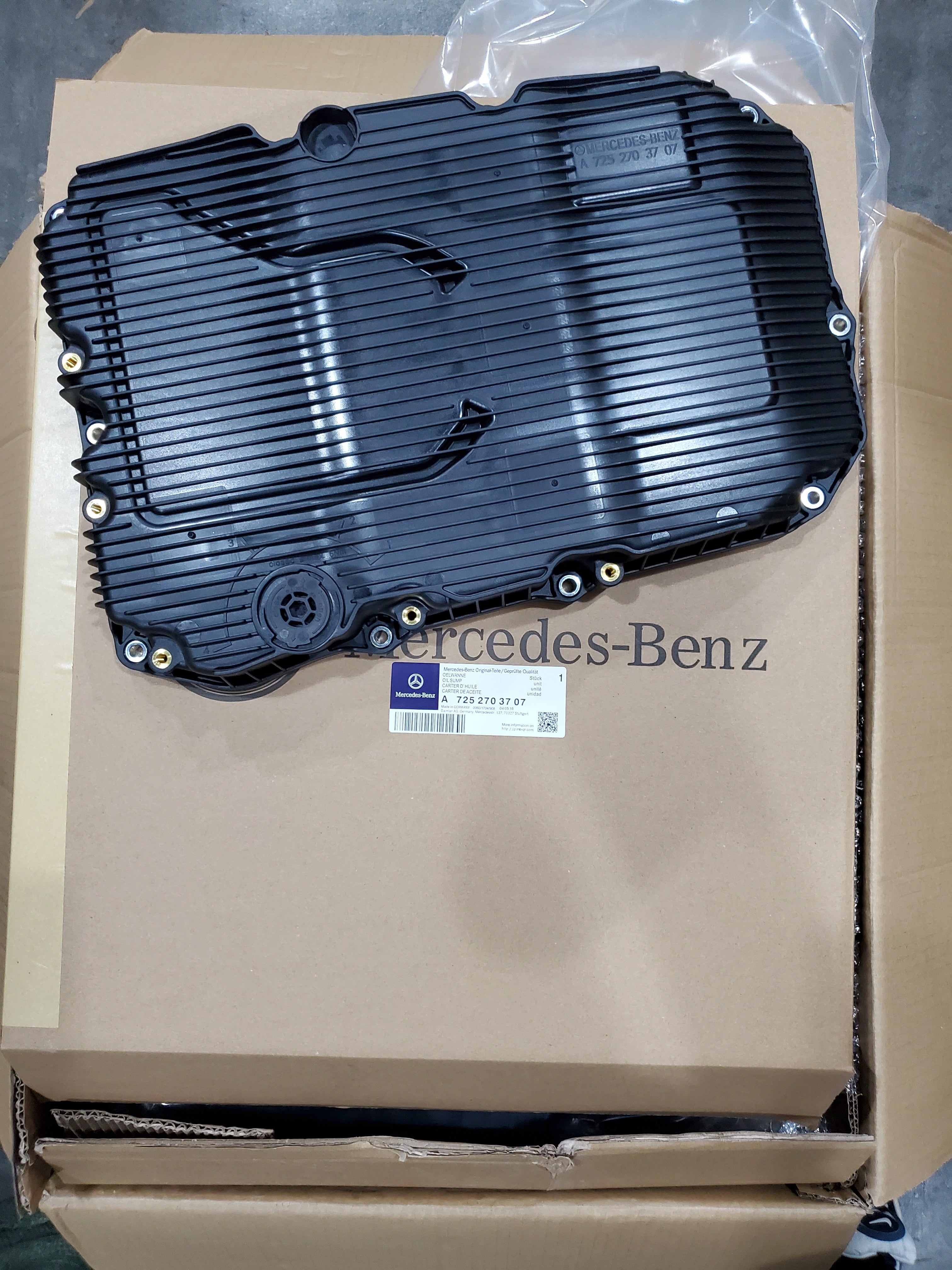 Genuine Mercedes-Benz Trans Pan 725-270-37-07