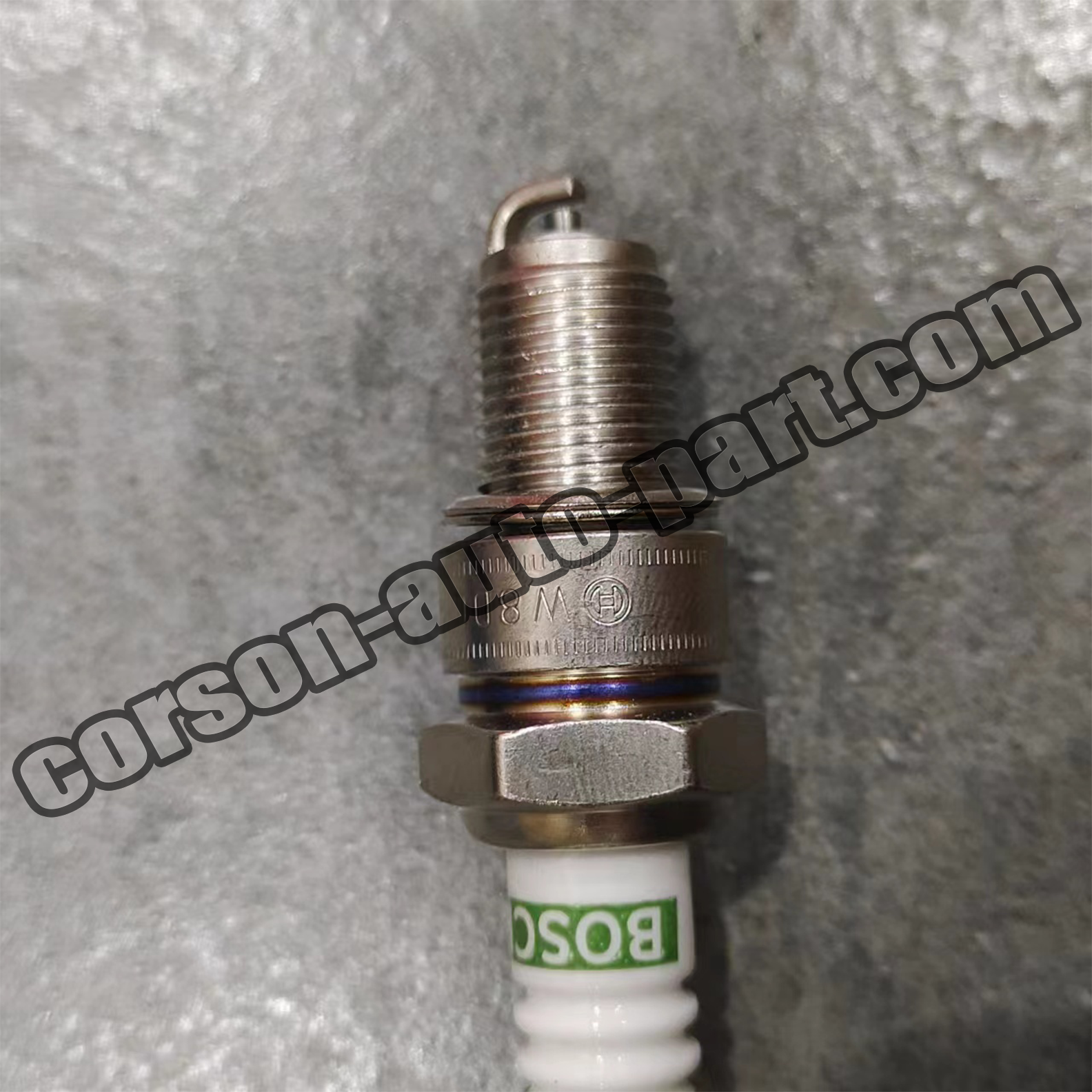 Bosch 0241229715 Spark Plug