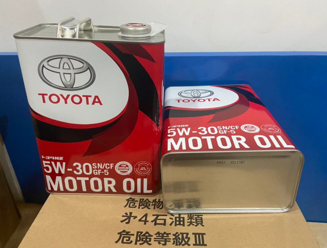 5W-30 TOYOTA OIL