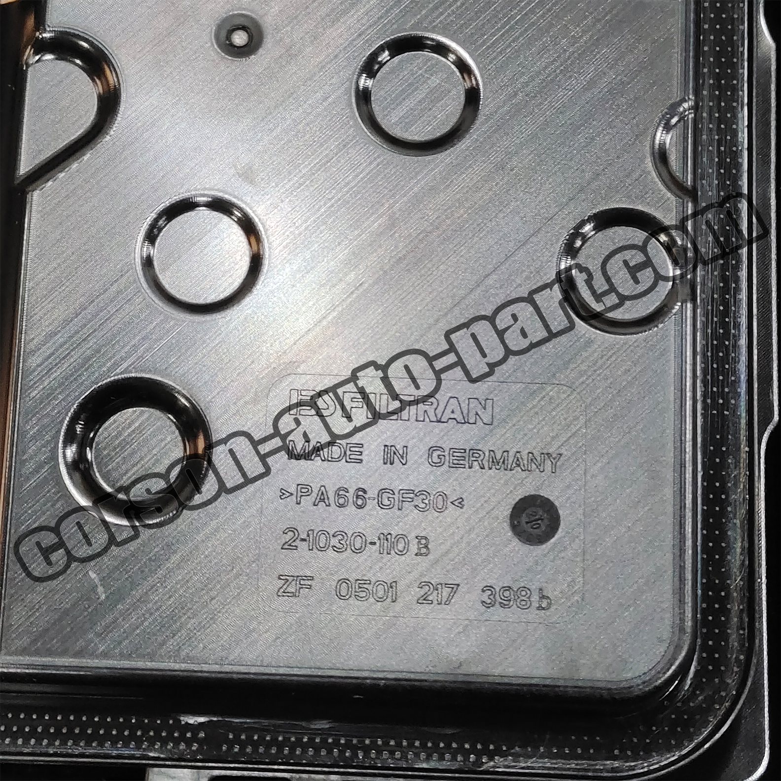 Porsche Panamera Auto Transmission Oil Pan w/Filter & Gasket 97032102500