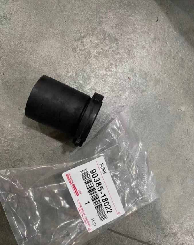 90385-18022 Genuine Toyota Bush