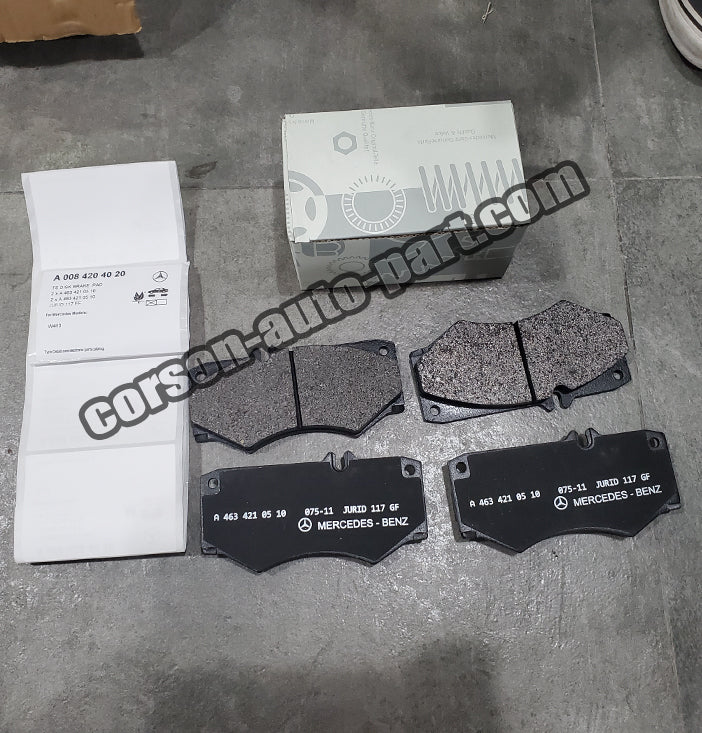 Mercedes-Benz Brake Pad Set - 0084204020 - Genuine Mercedes A0084204020