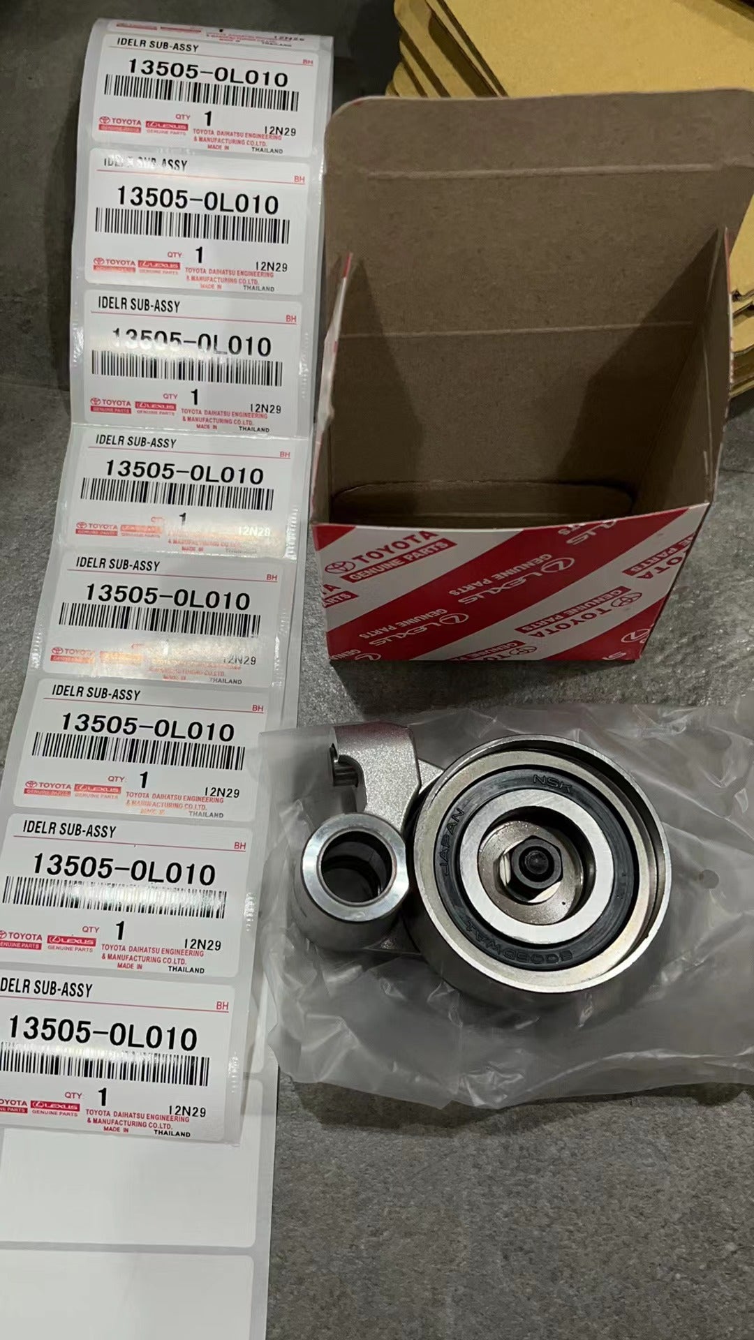 Tensioner Pulley 13505-0L010 Timing Tension Pulley For HILUX KUN15/KUN25/1KD 2KD 13505-0L010