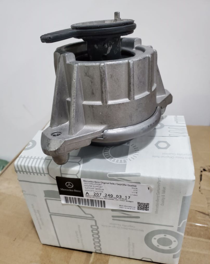 A 207 240 03 17 benz engine mount