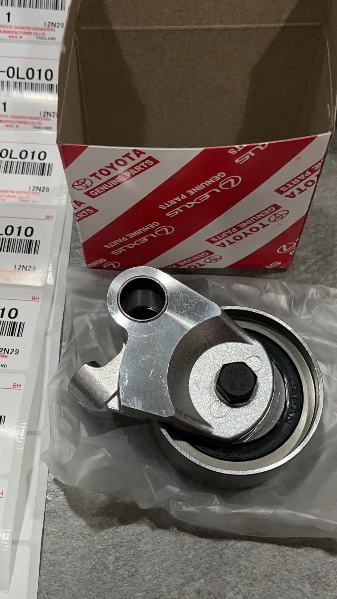 Tensioner Pulley 13505-0L010 Timing Tension Pulley For HILUX KUN15/KUN25/1KD 2KD 13505-0L010